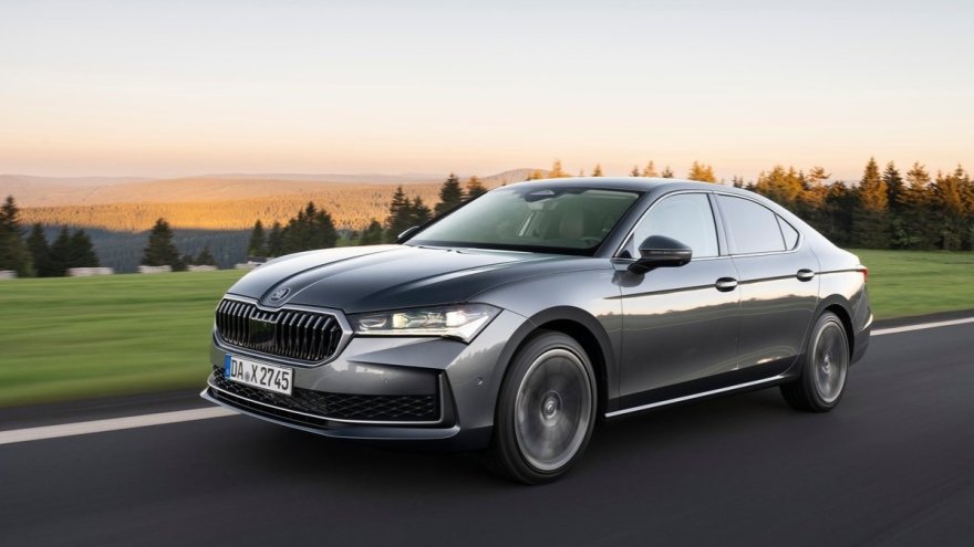 2026 Skoda Superb Sedan 1.5 TSI e-TEC