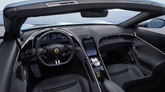 2024 Ferrari Roma Spider V8