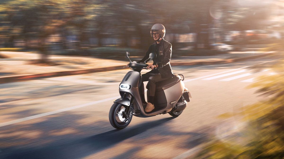 2024 Gogoro Premium SBS