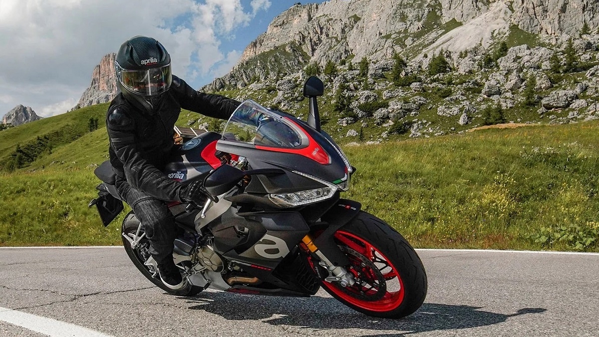 2022 Aprilia RS 660 ABS