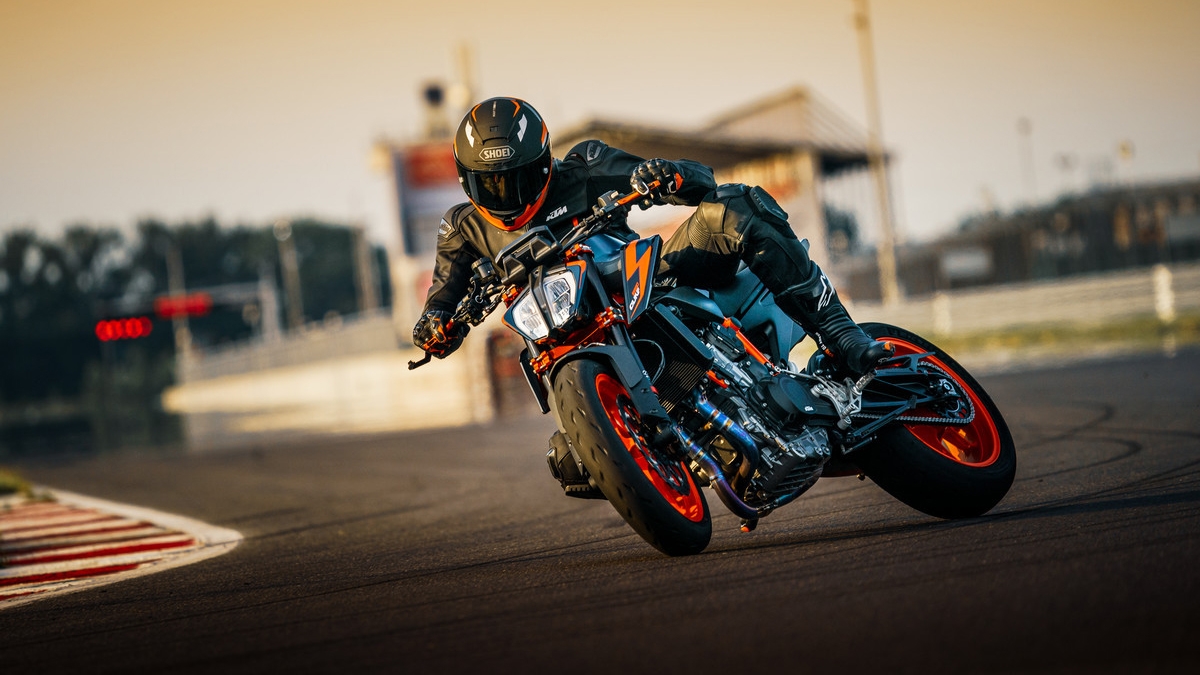 2023 KTM Duke 890 R ABS