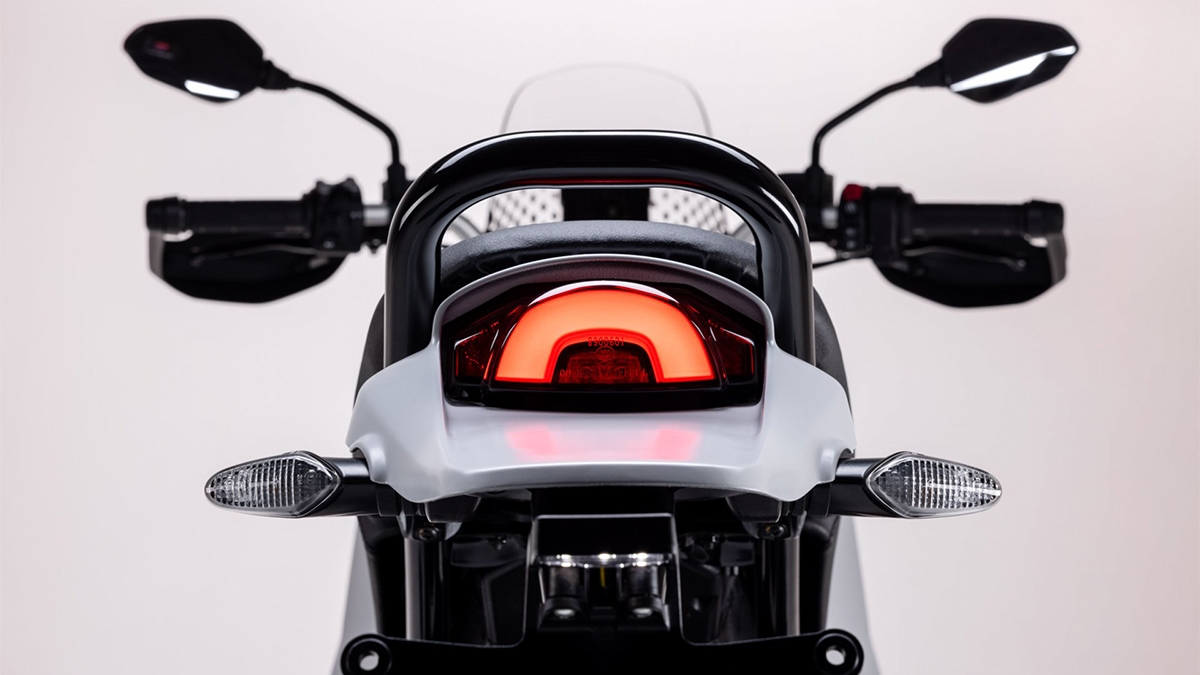 2022 Ducati Desert X 950 ABS