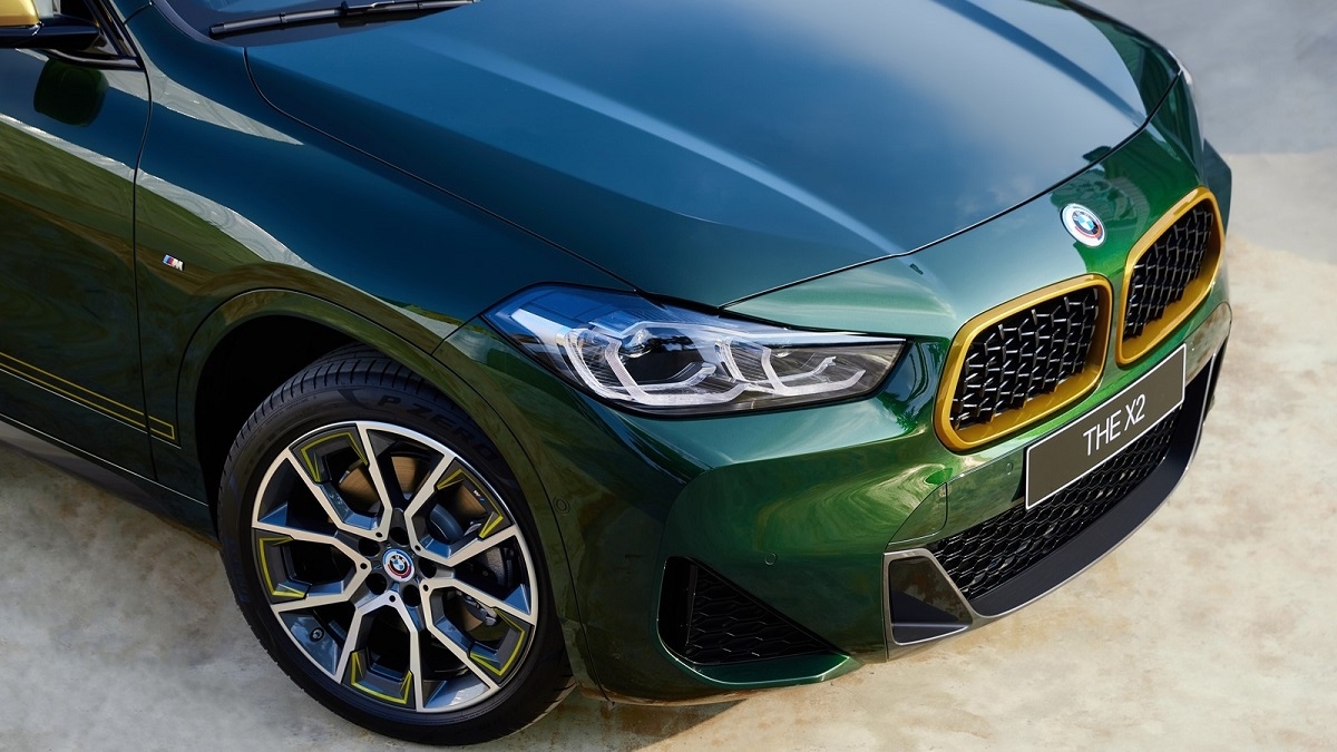 2022 BMW X2 sDrive20i M GoldPlay Edition