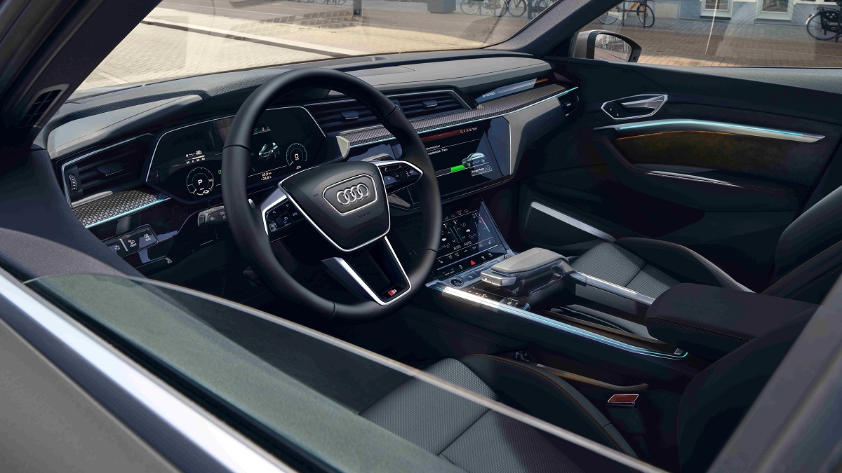 2023 Audi e-tron Sportback 55 quattro  S-Line Black Edition