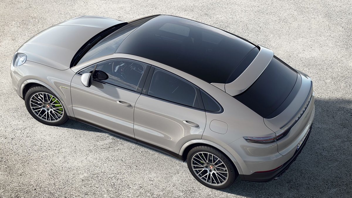 2022 Porsche Cayenne Coupe S Platinum Edition