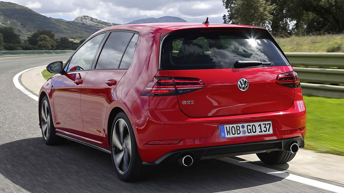 2020 Volkswagen Golf GTI Performance Pure