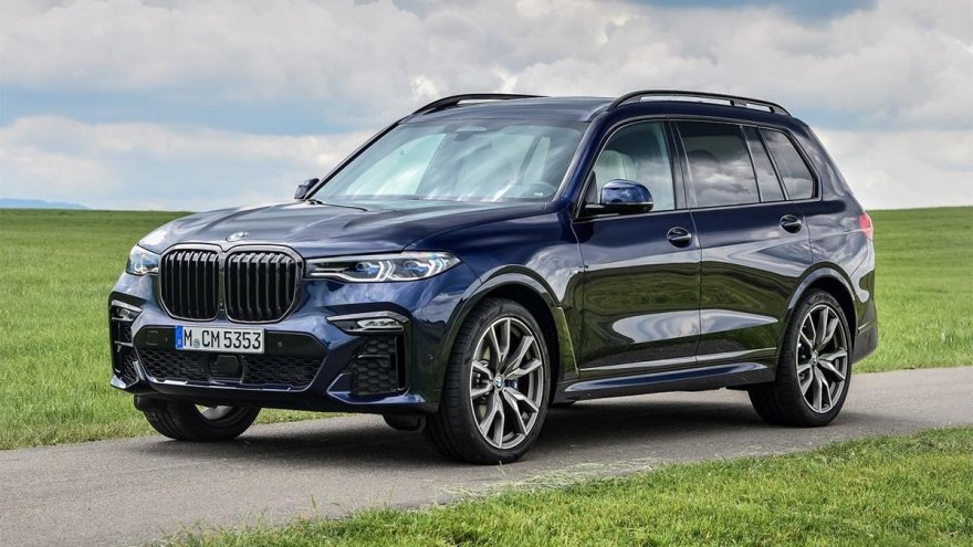 2022 BMW X7