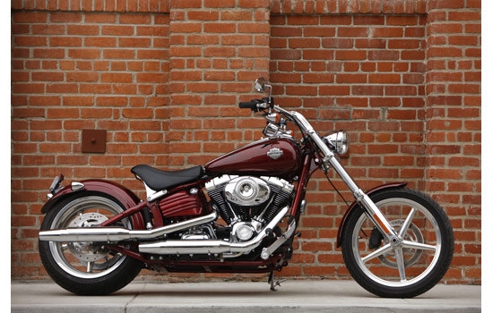 Harley-Davidson_Softail_FXCWC ROCKER C