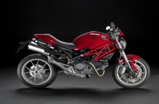 Ducati_Monster_1100