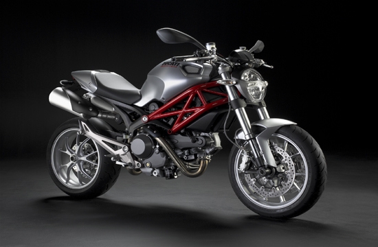 Ducati_Monster_1100