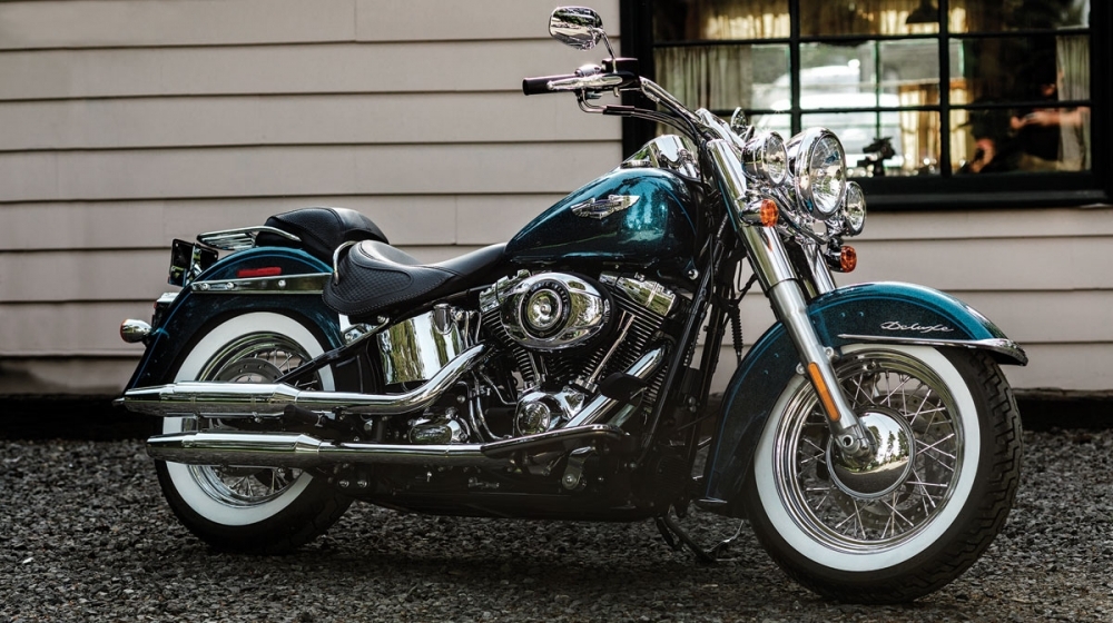 Harley-Davidson_Softail_Deluxe