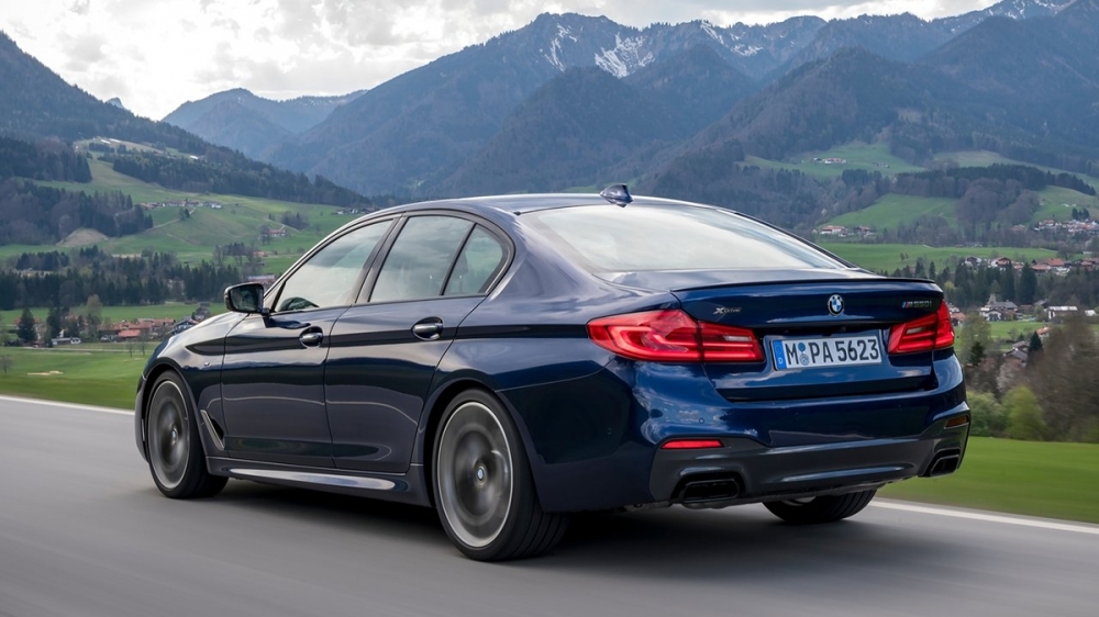 2019 BMW 5-Series Sedan M550i xDrive