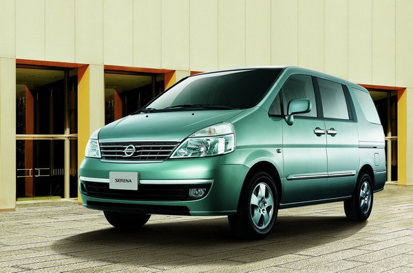 Nissan_Serena_C24B7A 尊貴型7人座