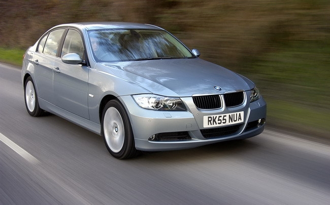 BMW_3 Series Sedan_320i