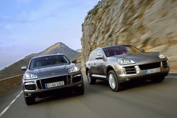 Porsche_Cayenne_Turbo