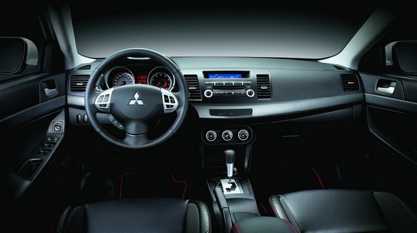 Mitsubishi_Lancer _Fortis 1.8進階型