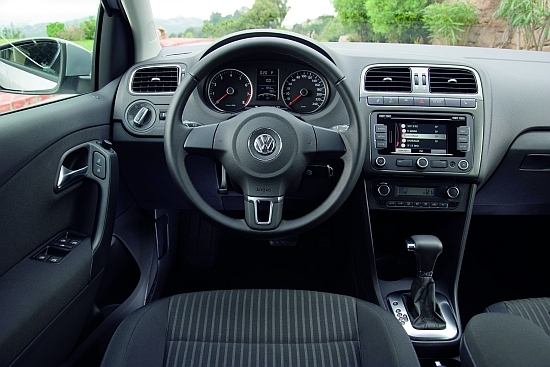 Volkswagen_Polo_1.4