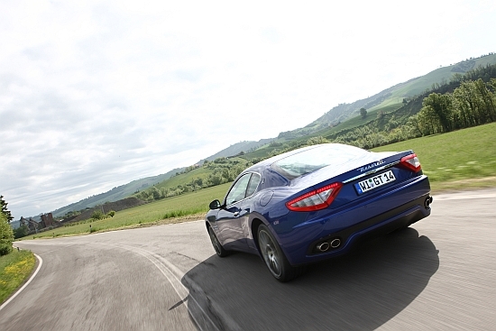 Maserati_GranTurismo_4.7 Red S Auto