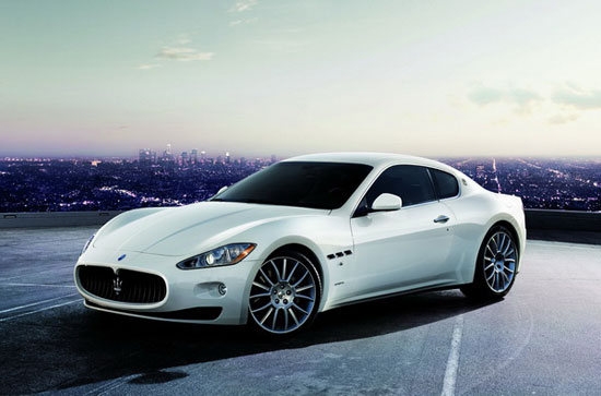 Maserati_GranTurismo_4.7 S Auto