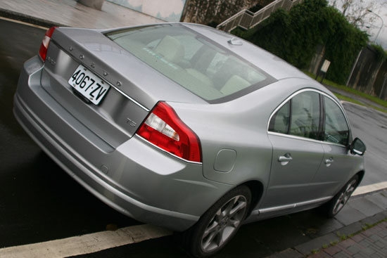 Volvo_S80_T5 豪華版