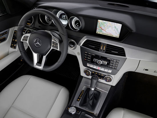 M-Benz_C-Class Sedan_C300 BlueEFFICIENCY Avantgarde