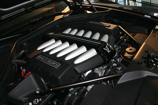 Rolls-Royce_Ghost_6.6 V12