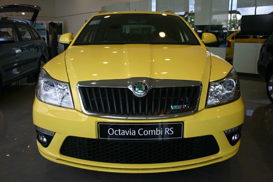 Skoda_Octavia Combi_RS 2.0 TSI