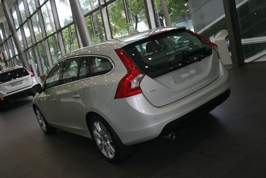 Volvo_V60_D3豪華版