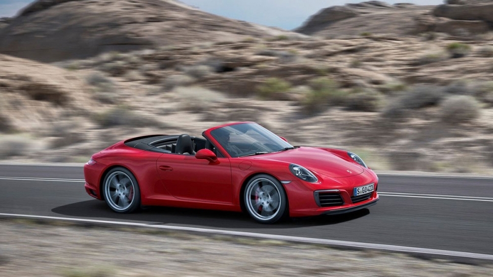 2019 Porsche 911 Carrera 4 Cabriolet