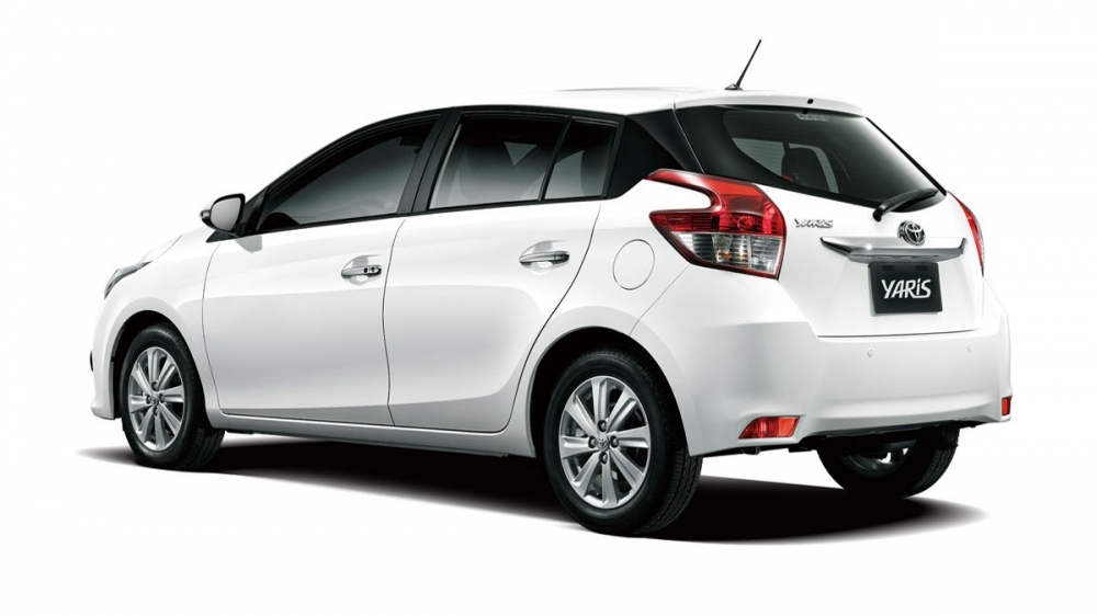 Toyota_Yaris_1.5豪華