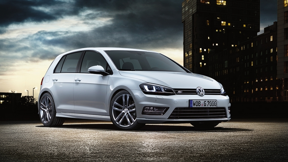 Volkswagen_Golf_280 TSI R-Line