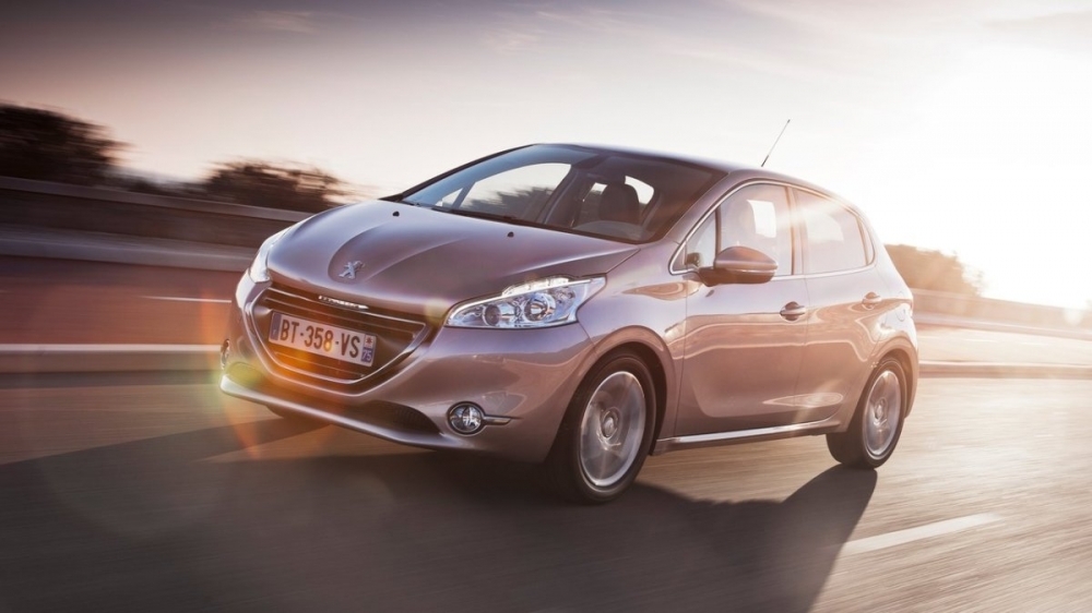 Peugeot_208_1.6 e-HDi