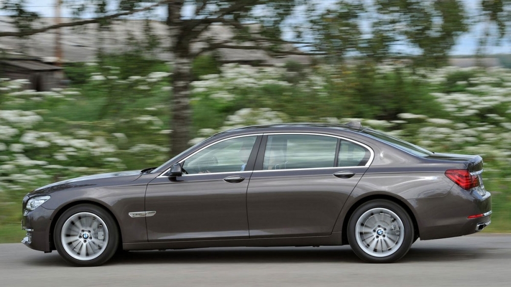 BMW_7-Series_760Li