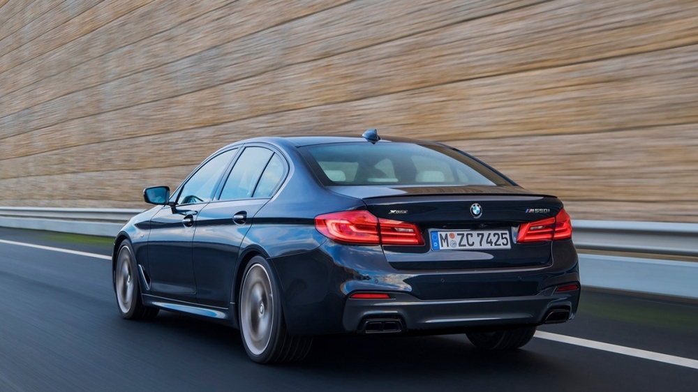 2019 BMW 5-Series Sedan M550i xDrive