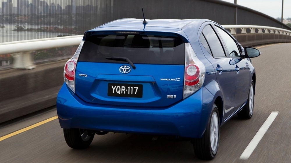 Toyota_Prius c_1.5