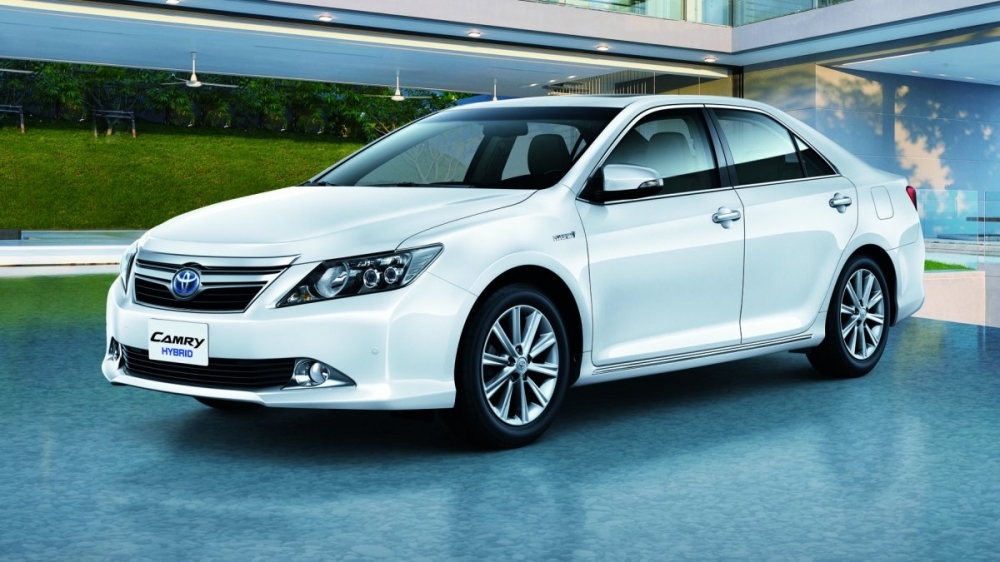 Toyota_Camry_Hybrid-G