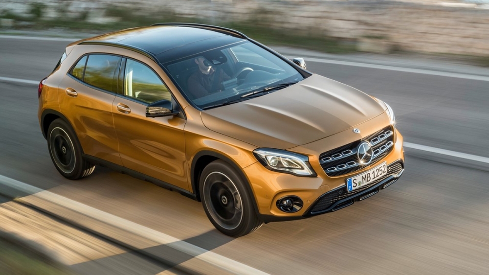 M-Benz_GLA-Class_GLA200