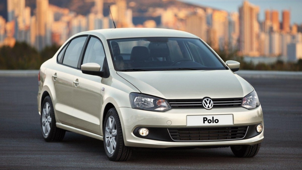 Volkswagen_Vento_1.6 HL