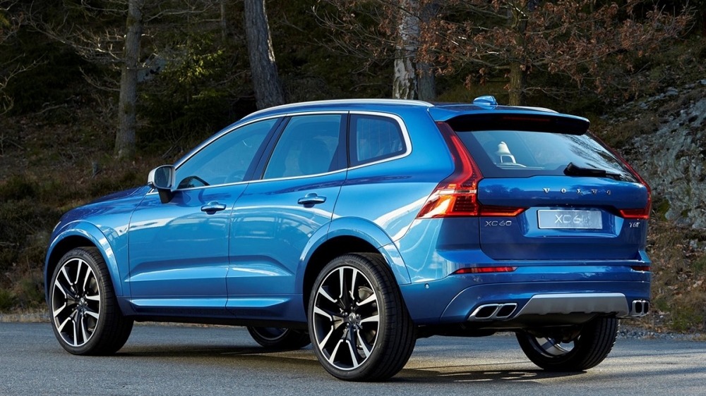 2019 Volvo XC60 T8 R-Design