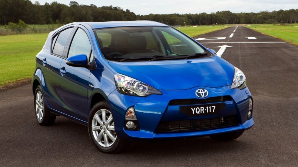 Toyota_Prius c_1.5