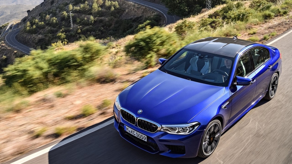 2019 BMW 5-Series Sedan M5