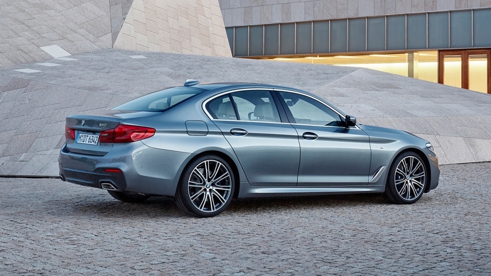 2019 BMW 5-Series Sedan 520i M Sport