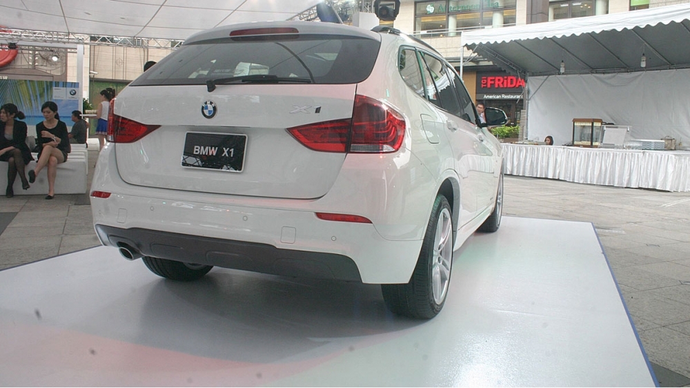 BMW_X1(NEW)_sDrive18i