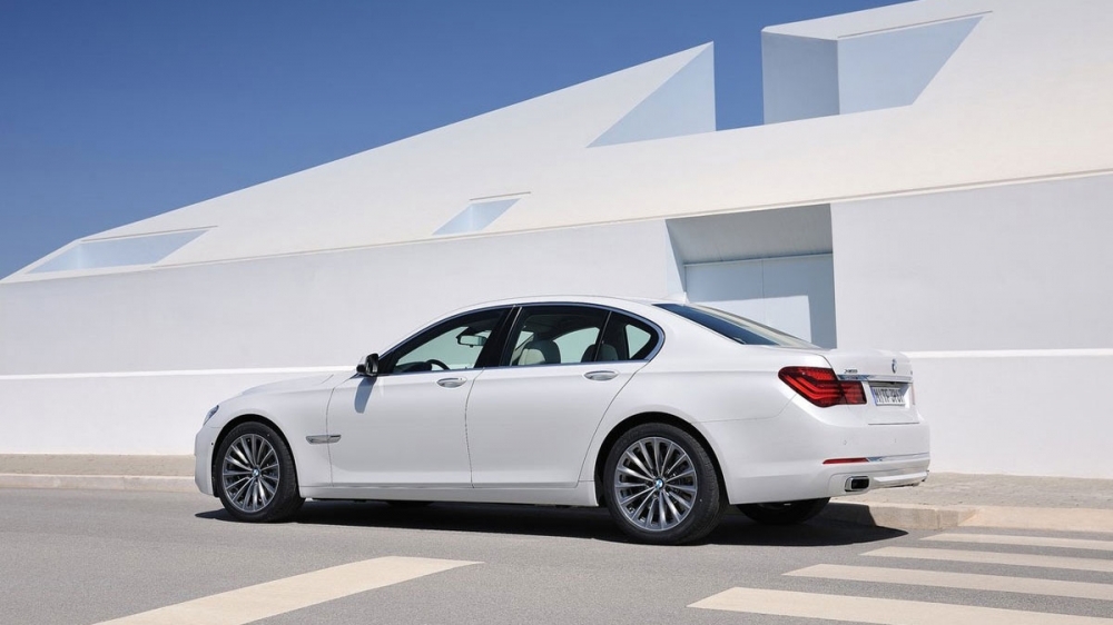 BMW_7-Series_760Li