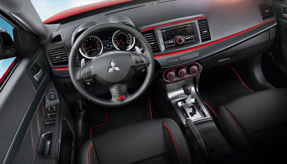 Mitsubishi_Lancer(NEW)_iO 1.8悍動型