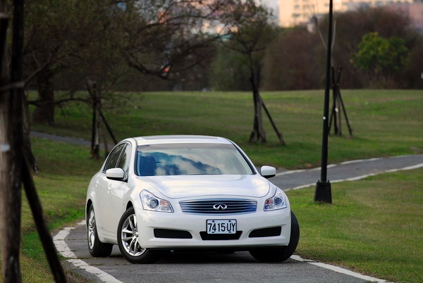 2009 Infiniti G Sedan