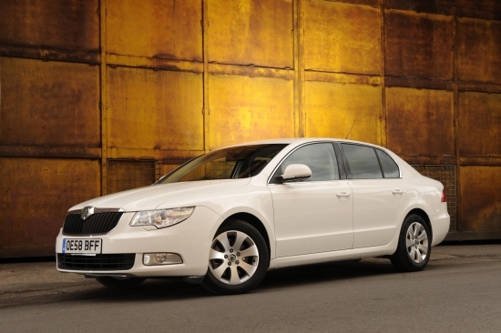 2011 Skoda Superb Sedan 2.0 TDI