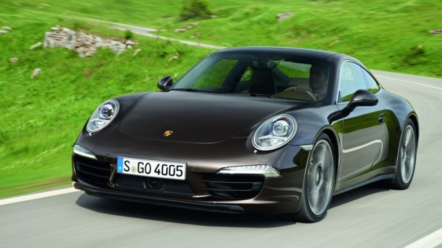 2014 Porsche 911 Carrera 4 S Coupe