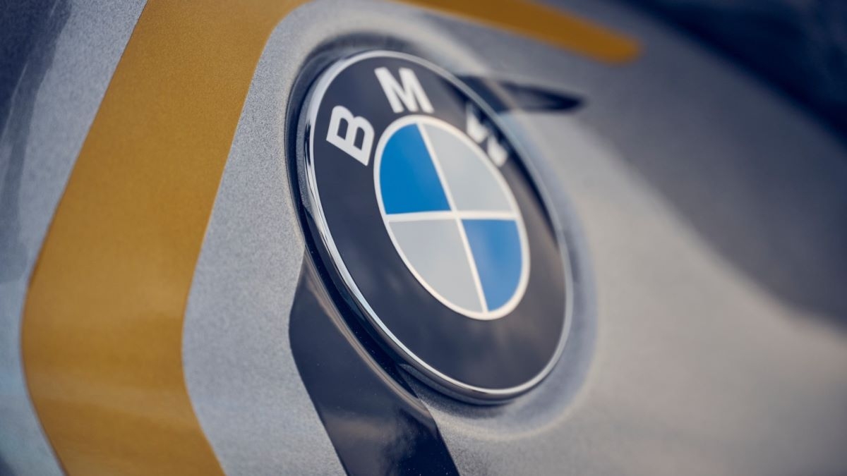 2024 BMW R Series 12 ABS