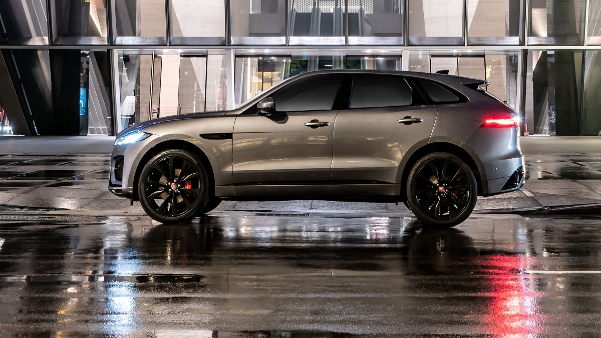 2023 Jaguar F-Pace P250 R-Dynamic S